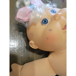 Vintage Cabbage Patch Kids Doll‎ Blonde Hair Blue Eyes Collectible Toy